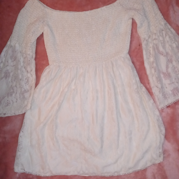 Dress - Picture 3 of 5